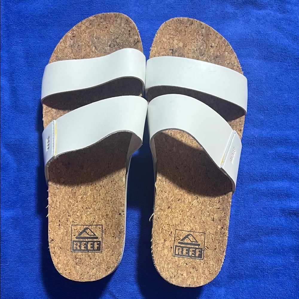 Reef Cushion Vista Hi White Cork Sandals